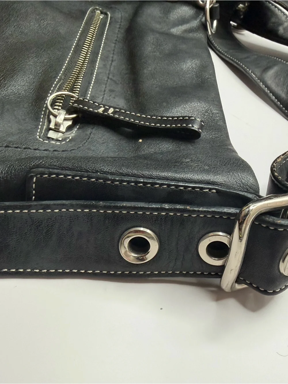 Coach vintage Soho Slim Black Leather Shoulder Bag with Tassel